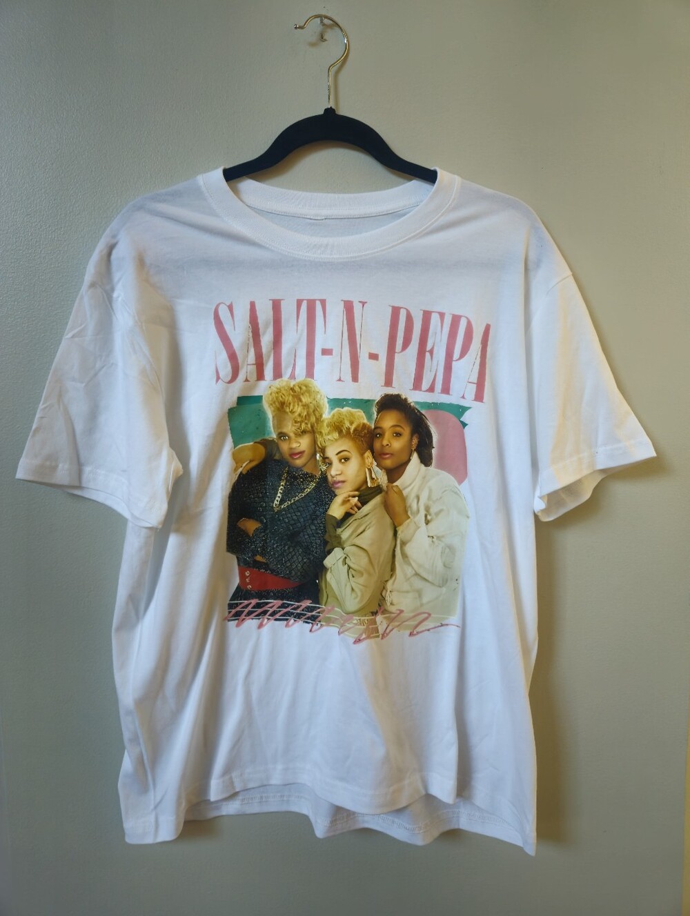 Salt N Pepa Vintage Aesthetic 90s Hip Hop Gift LARGE T-Shirt Men Women Unisex